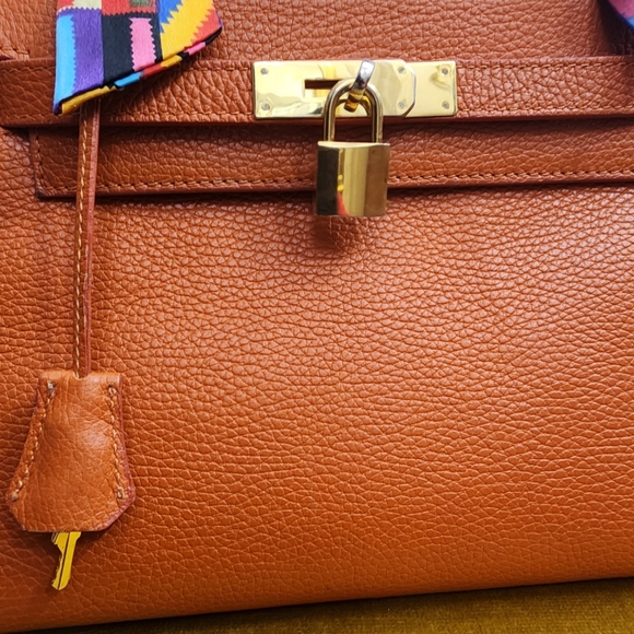 Rare orange clemence with gold hardware Teddy Blake Buti eva kelly bag - Picture 4 of 10